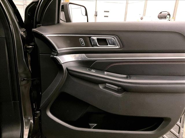 2018 Ford Explorer Sport Gray at Grove City Ford