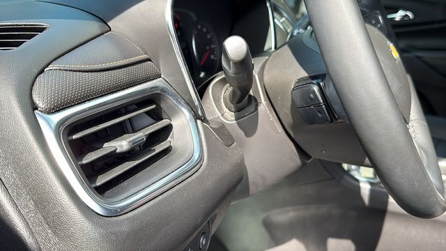 used 2024 Chevrolet Equinox car, priced at $26,999