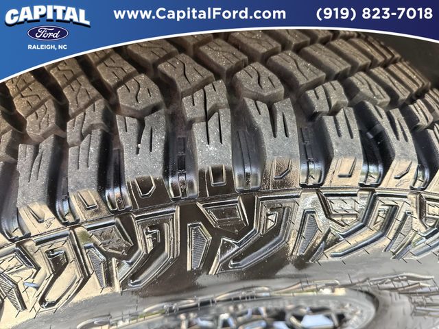 Used 2023 Gray Ford Wildtrak image 14