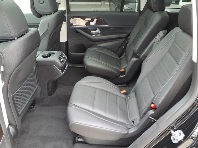 New 2026 Black Mercedes-Benz GLS 450 image 17
