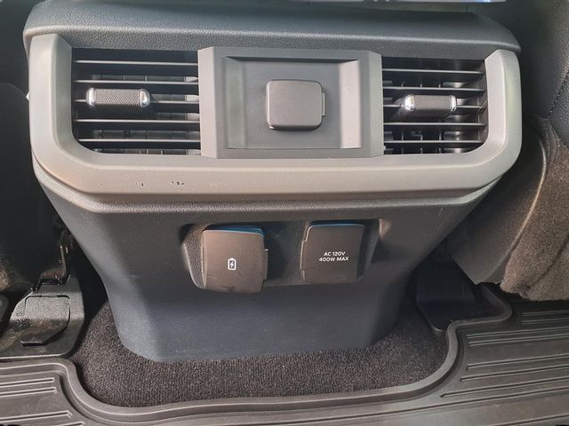 2022 Ford F-150 Lariat - Photo 27