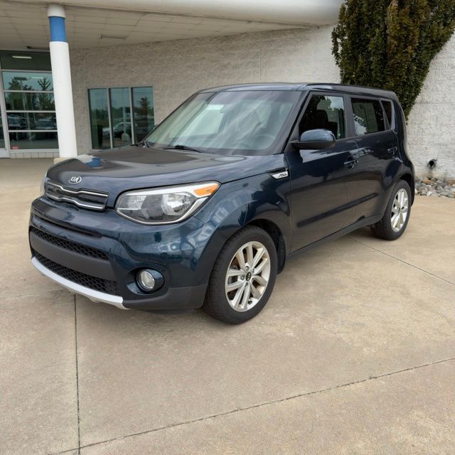 Mysterious Black 2017 Kia Soul Wagon Front-Wheel Drive 6-Speed Automatic