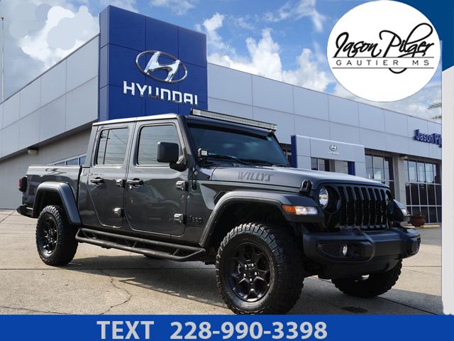  2023 Jeep Gladiator Willys Crew Cab 4WD   