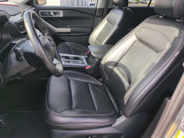 Used 2024 Silver Ford XLT image 14