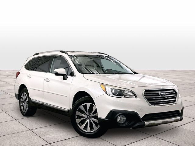 2017 Subaru Outback 3.6R White at Rafferty Subaru