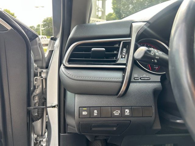 2022 Toyota Camry XSE - Photo 28