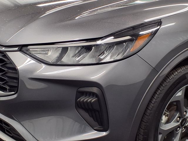 2024 Ford Escape - Image 33