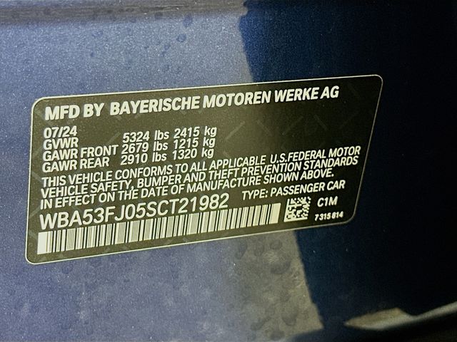 2025 BMW 5 Series 530i xDrive 34