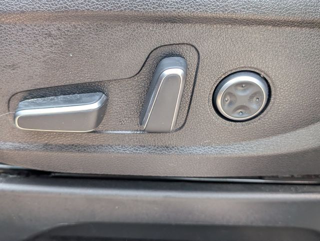 2023 Hyundai Palisade SEL Red at Monument Chevrolet