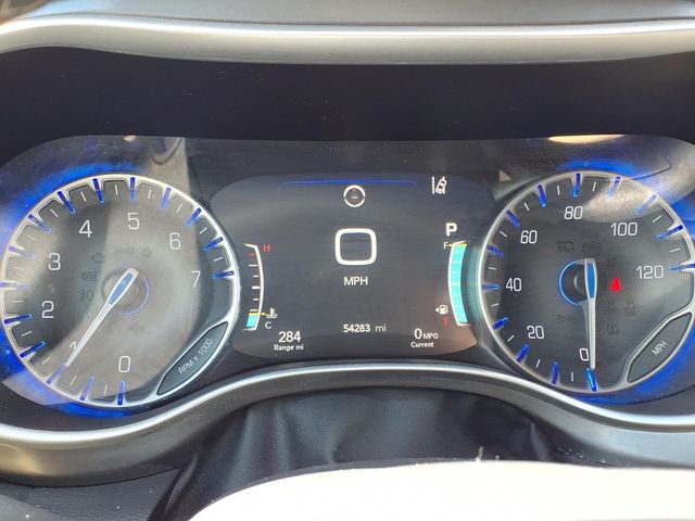 2023 Chrysler Pacifica - Image 13