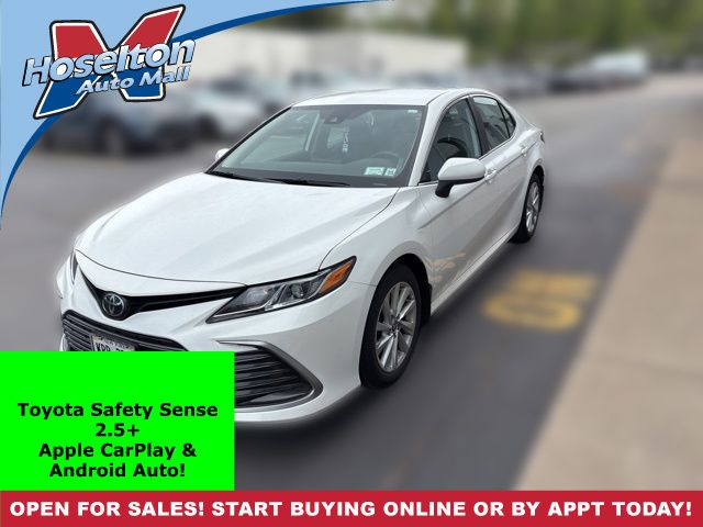 2023 Toyota Camry LE FWD