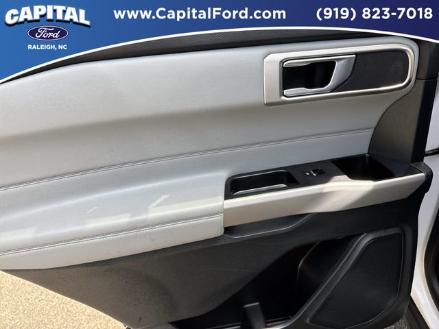 Used 2024 White Ford XLT image 17