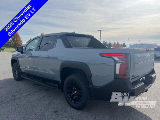 2025 Chevrolet Silverado EV  3