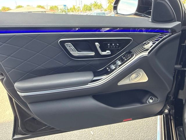 2025 Mercedes-Benz S-Class S 580 - Photo 36