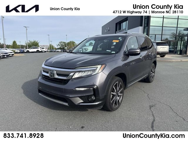 Gray 2019 Honda Pilot Touring FWD SUV / Crossover Front-Wheel Drive 9-Speed Automatic
