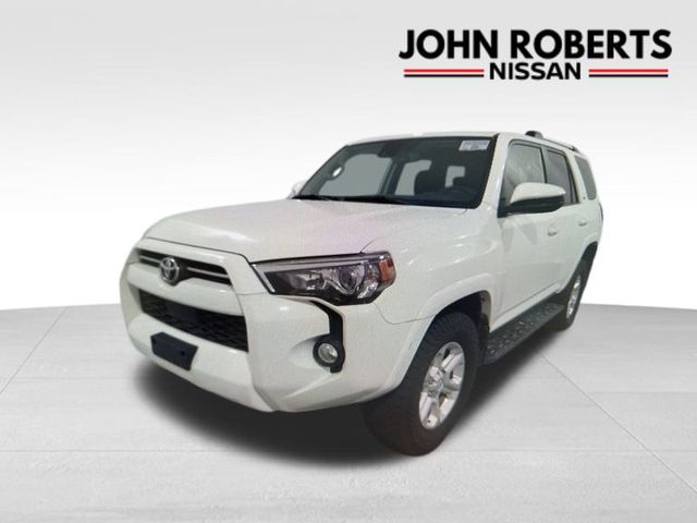 2020 Toyota 4Runner SR5 18