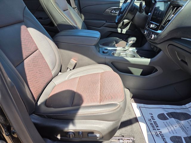 2023 Chevrolet Traverse AWD High Country