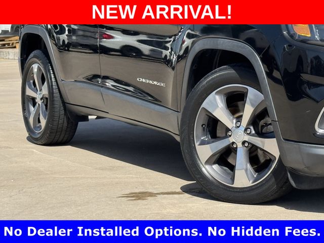 2019 Jeep Cherokee Limited Black at Community Toyota
