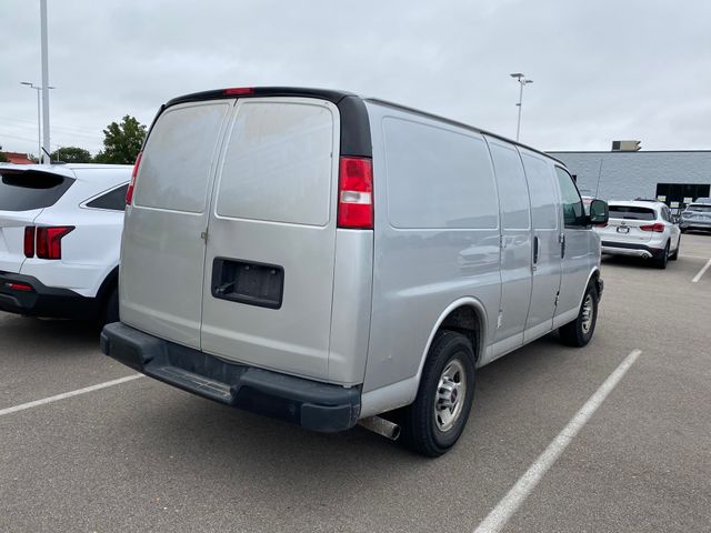 2018 GMC Savana 2500 Work Van 3