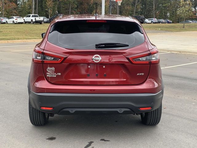 2021 Nissan Rogue Sport S 9