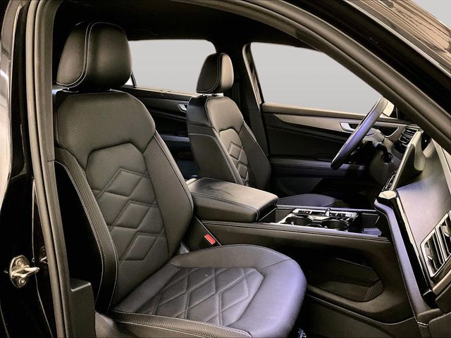 2024 Volkswagen Atlas Cross Sport 2.0T SE w/Technology - 6