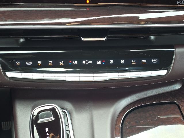 2021 Cadillac Escalade Sport Platinum:C02489