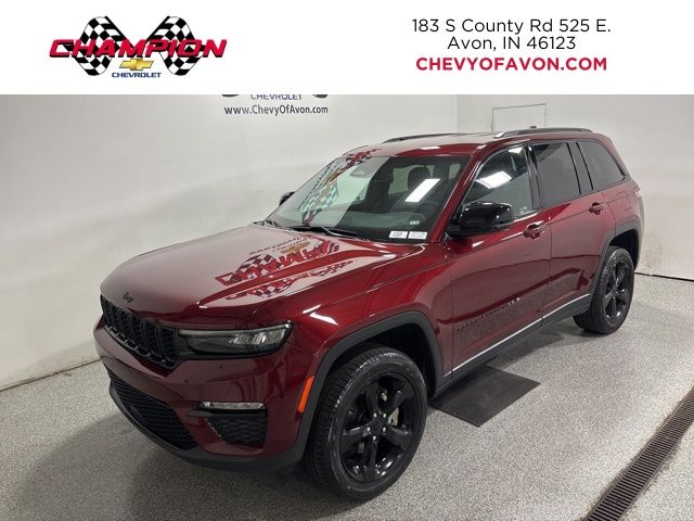 Velvet Red Pearlcoat 2024 Jeep Grand Cherokee Limited 4WD SUV / Crossover Four-Wheel Drive 8-Speed Automatic