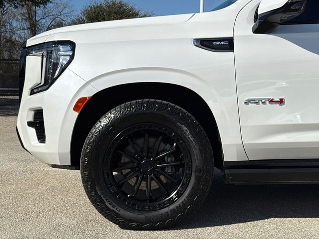 Used 2024 White GMC AT4 image 5