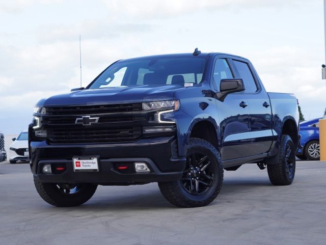 Northsky Blue Metallic 2022 Chevrolet Silverado 1500 LT Trail Boss Crew Cab 4WD Pickup Truck Four-Wheel Drive Automatic