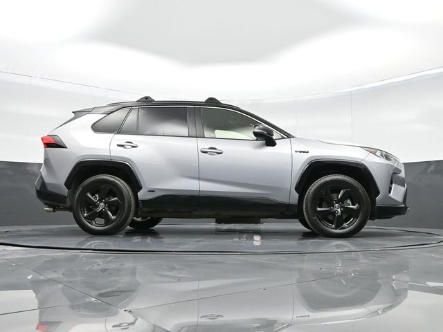 2020 Toyota RAV4 Hybrid XSE 38