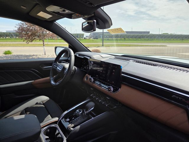2026 GMC Canyon AT4, 4WD