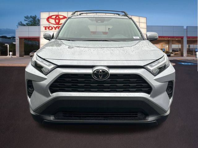 2024 Toyota RAV4 XLE 23