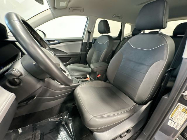 2024 Volkswagen Taos 1.5T SE Gray at Subaru and VW of Moon Township