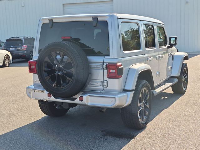Used 2022 Silver Jeep Unlimited Sahara High Altitude image 3