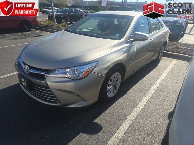 2017 Toyota Camry Hybrid XLE