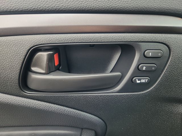 Used 2025 Honda Passport For Sale in Grove City, OH