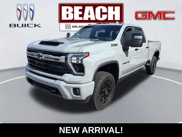 Slate Gray Metallic 2024 Chevrolet Silverado 3500HD LTZ Crew Cab 4WD Pickup Truck Four-Wheel Drive Automatic