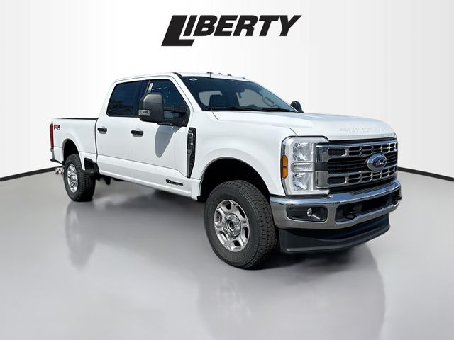 2025 Ford F-250SD XLT photo