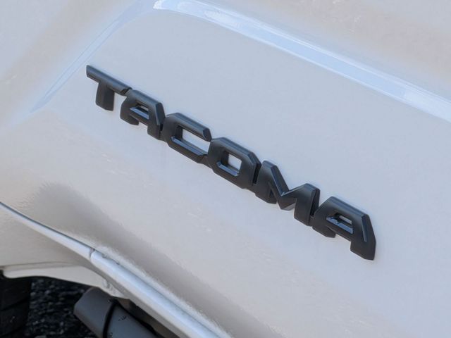 2026 Toyota Tacoma TRD Off Road - Photo 9