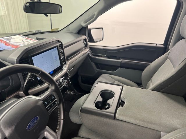 Used 2025 Black Ford XLT image 21