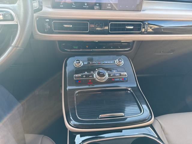 2022 Lincoln Nautilus Standard photo