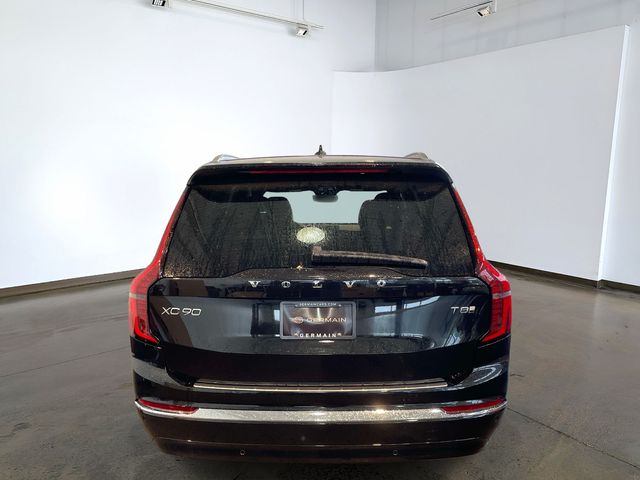 New 2026 Black Volvo T8 Plus image 5