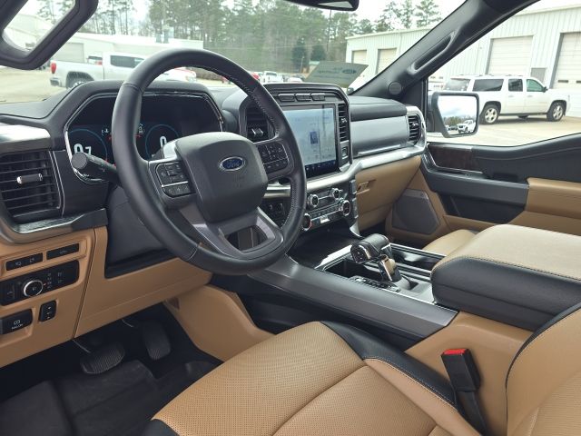 2023 Ford F-150 Lariat:45410B