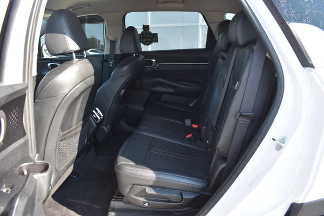Used 2024 Kia Sorento SUV