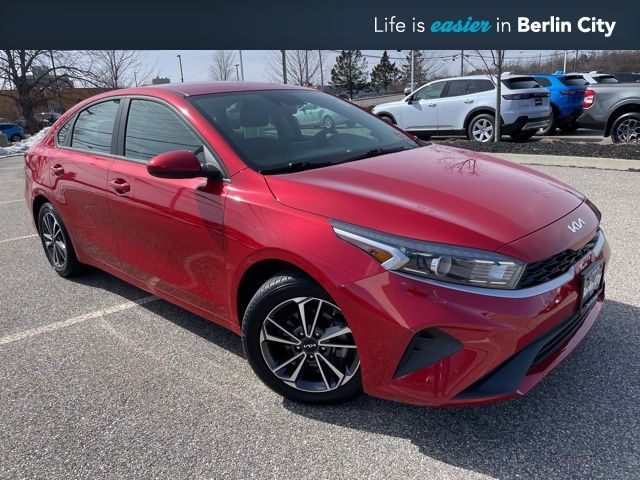 2023 Kia Forte LXS FWD