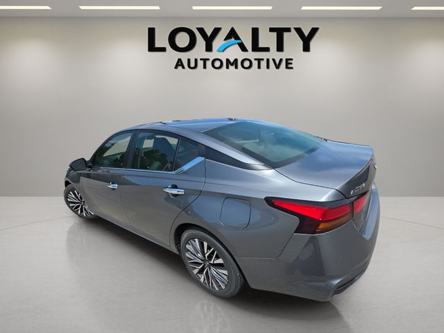 Used 2023 Nissan Altima Sedan