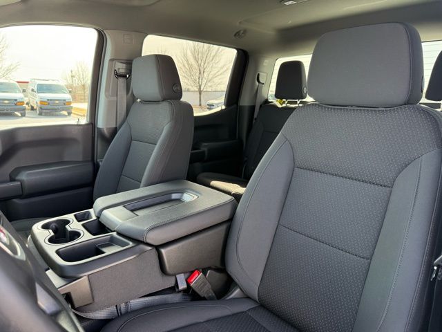 used 2025 GMC Sierra 1500 car, priced at $39,648