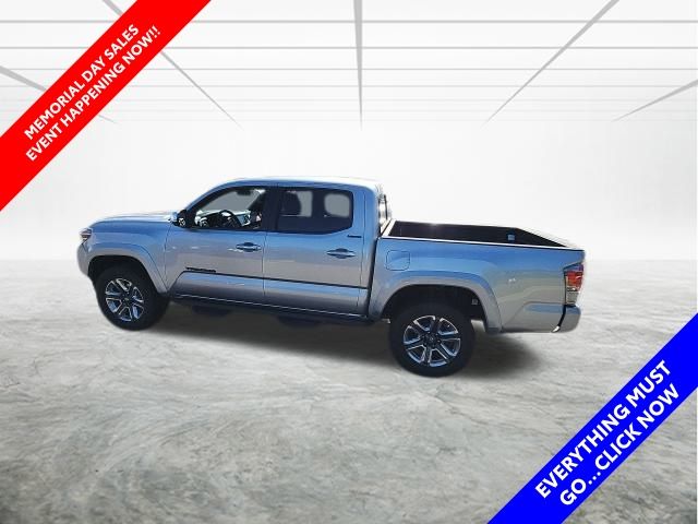 2017 Toyota Tacoma Limited photo