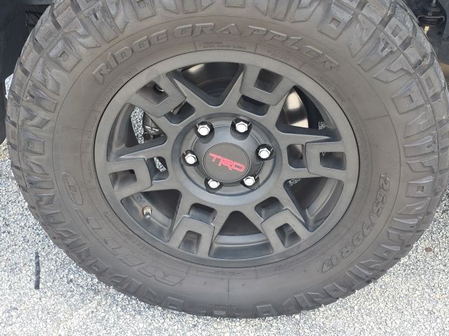 2024 Toyota 4Runner TRD Off-Road Premium:47342B