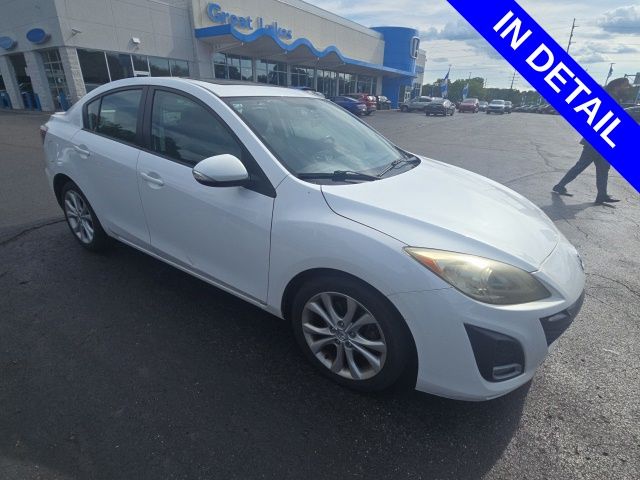 Crystal White Pearl Mica 2010 Mazda MAZDA3 Sedan Front-Wheel Drive 5-Speed Automatic